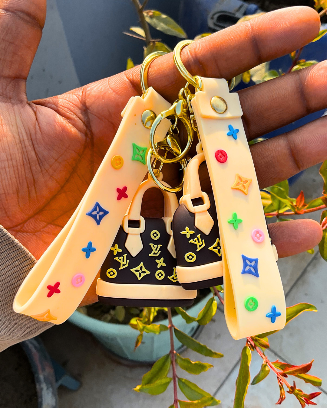 Mini Rubber Silicone Purse Keychain – Designer-Inspired Key Holder Bag Charm | Cute Aesthetic Accessory