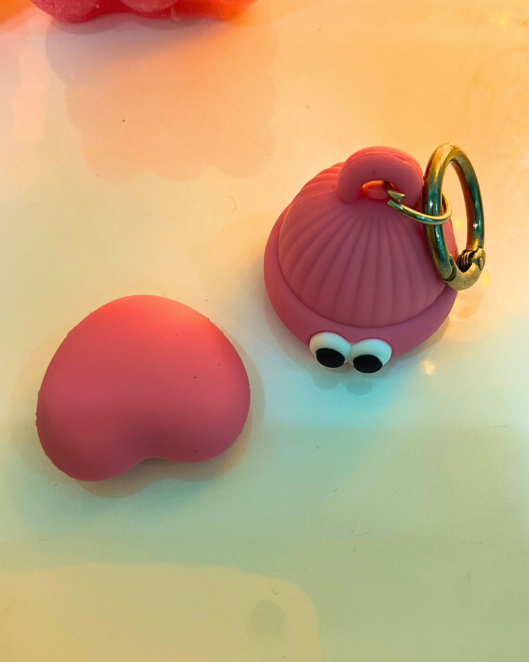 Cute Pastel Steel Tumbler with Handle & Straw – Aesthetic Water Bottle for Girls (Pink Ornaments)